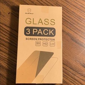 iPhone 6 screen protectors